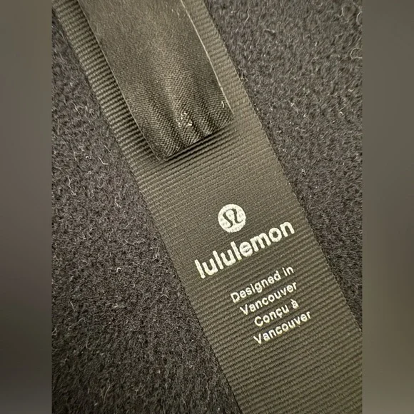 Lululemon RARE All Days Softshell US10 - Picture 9 of 16
